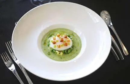 Le Carre D'Alethius Logis Hotel Restaurant Charmes-sur-Rhone